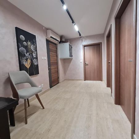 Airport Molko Apartments Surčin Exterior foto